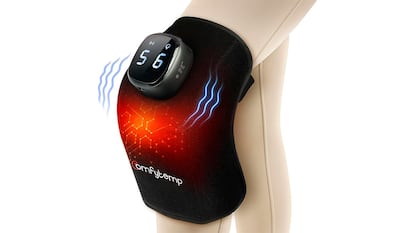 Masajeador de rodilla sobre fondo blanco.