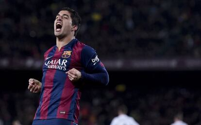 Luis Suárez celebra su gol ante el Madrid.