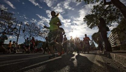 Corredores de la 10K celebrada este domingo en Valencia. 