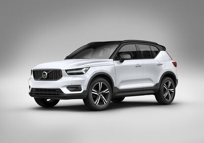 Elegante y versatil, el Volvo XC40 cuenta con los últimos avances en seguridad.