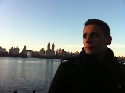 Luis Enrique Fabián en el lago de Central Park (Jacqueline Kennedy Onassis Reservoir), en Nueva York