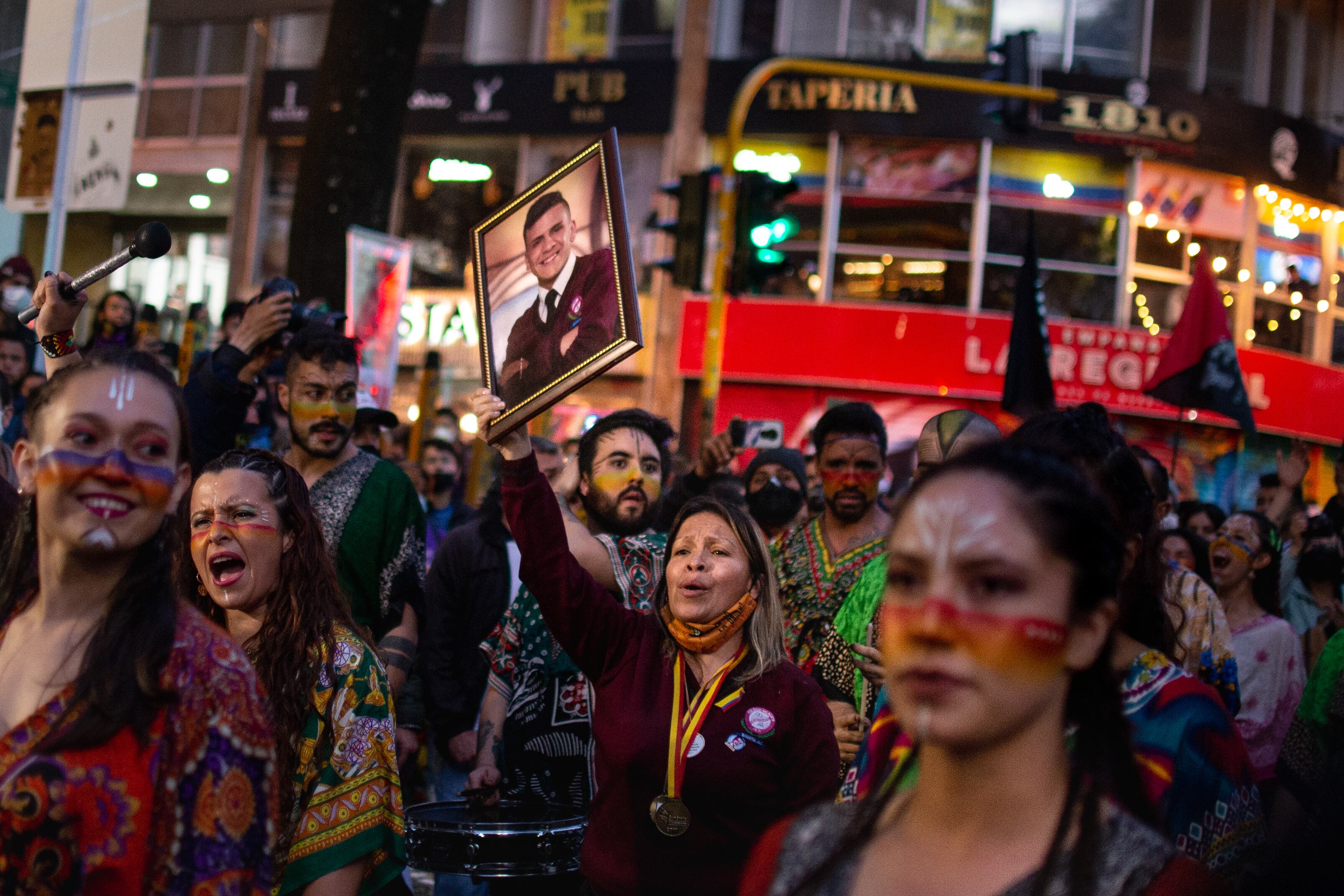 La madre de Dilan Cruz durante una protesta, el 23 de noviembre de 2020.