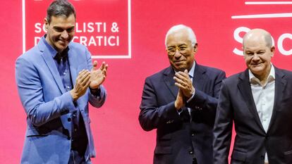 Pedro Sánchez, Olaf Scholz y Antonio Costa, Pedro Sánchez, esta mañana, durante el congreso de los socialistas europeos en Roma.