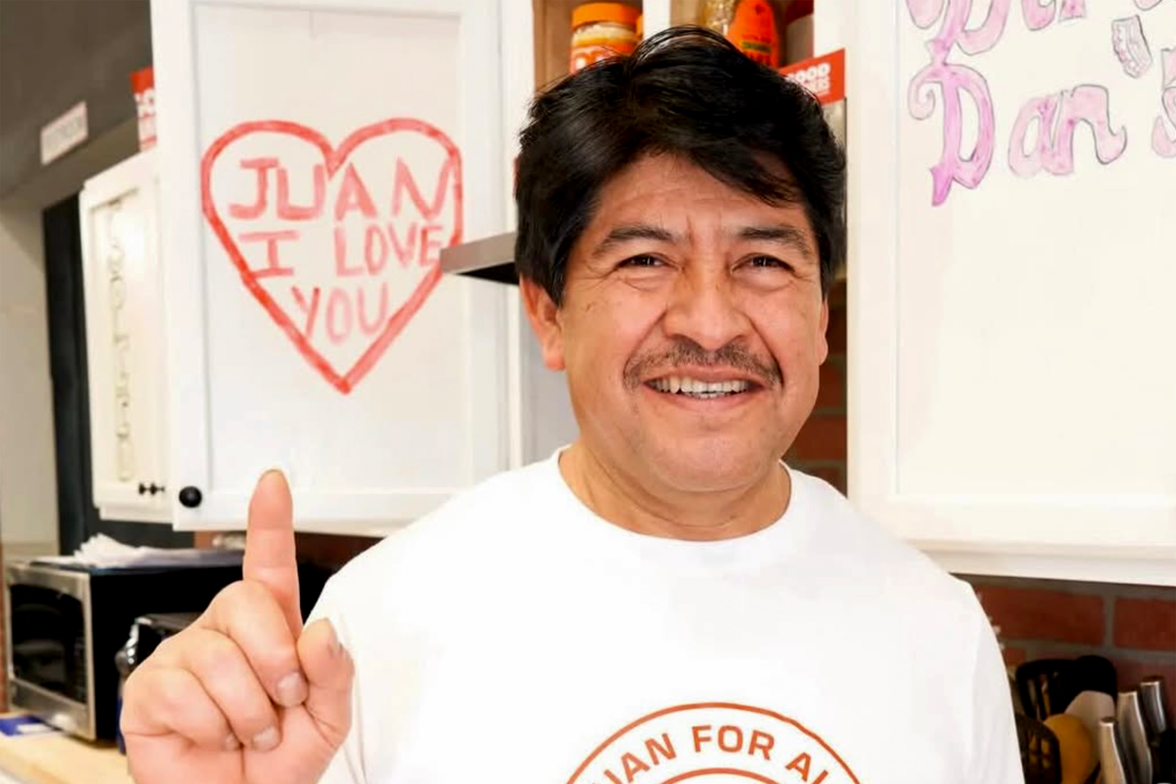 Juan García, la historia del inmigrante mexicano que ganó el concurso viral de MrBeast