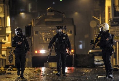 Enfrentamientos entre la polic&iacute;a turca y manifestantes kurdos en Estambul.