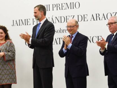 El premio Jaime Fernández de Araoz, para un trabajo sobre el impacto de las ayudas fiscales