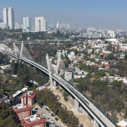 Inauguración de la estación Vasco de Quiroga del Tren El Insurgente, en Ciudad de México, este lunes.
