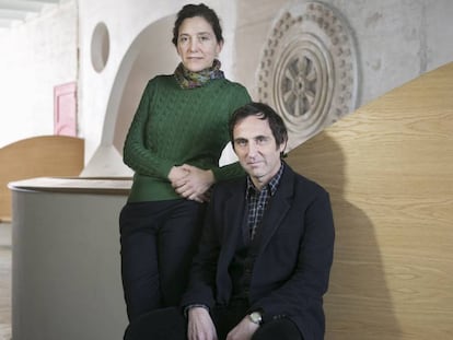 Eva Prats i Ricardo Flores, els flamants guanyadors de l&rsquo;&uacute;ltim Ciutat de Barcelona d&rsquo;Arquitectura. 