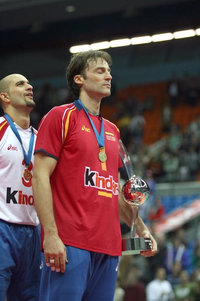 Rafa Pascual, con la medalla de oro del Europeo de 2007.