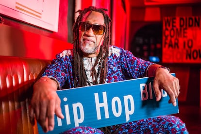 DJ Kool Herc, considerado el padre del hip hop, retratado en 2019 en Nueva York.