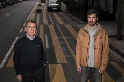 Xavier Llobet, presidente de los comerciantes de Cor Eixample; y Guille López, portavoz de Eixample Respira, en la calle de Consell de Cent.