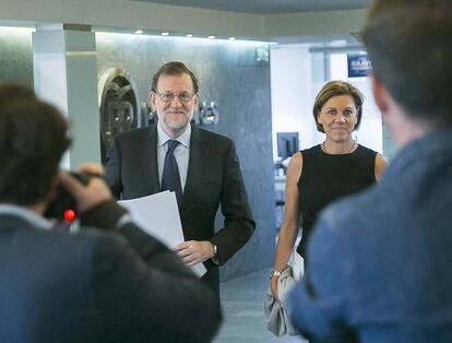 Mariano Rajoy y María Dolores de Cospedal en la sede del PP el 3 de octubre.