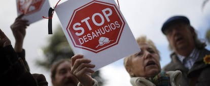 Manifestación del colectivo de Stop Desahucios
