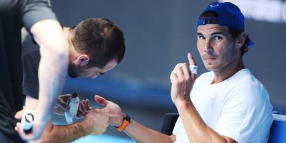 Nadal, durante un entrenamiento en Melbourne, esta semana.