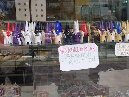 “No Ku Klux Klan. Spanish tradition”