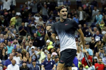 Roger Federer celebra su victoria ante Feliciano L&oacute;pez.
