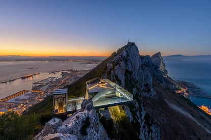 Vista del Skywalk, en el peñón de Gibraltar.