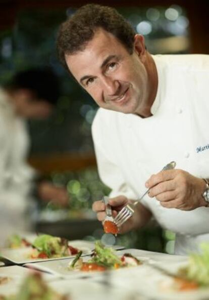 El cocinero Martín Berasategui en su restaurante de Lasarte.