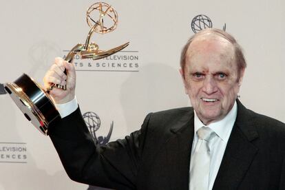 Muere Bob Newhart