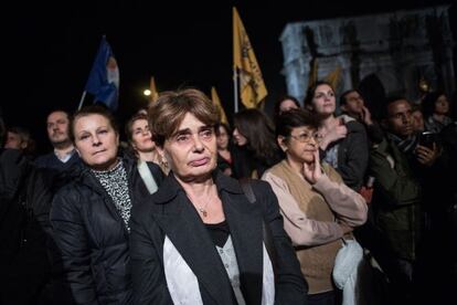 La caravana migrante italiana, mexicana, tunecina se unió en Roma a una manifestación contra la pena de muerte el pasado noviembre. Estas mujeres has conseguido transformar el dolor por la pérdida de sus familiares en un colectivo de que lucha por la justicia y por saber la verdad sobre sus hijos y han recorrido el país conociendo los problemas de diversos colectivos.