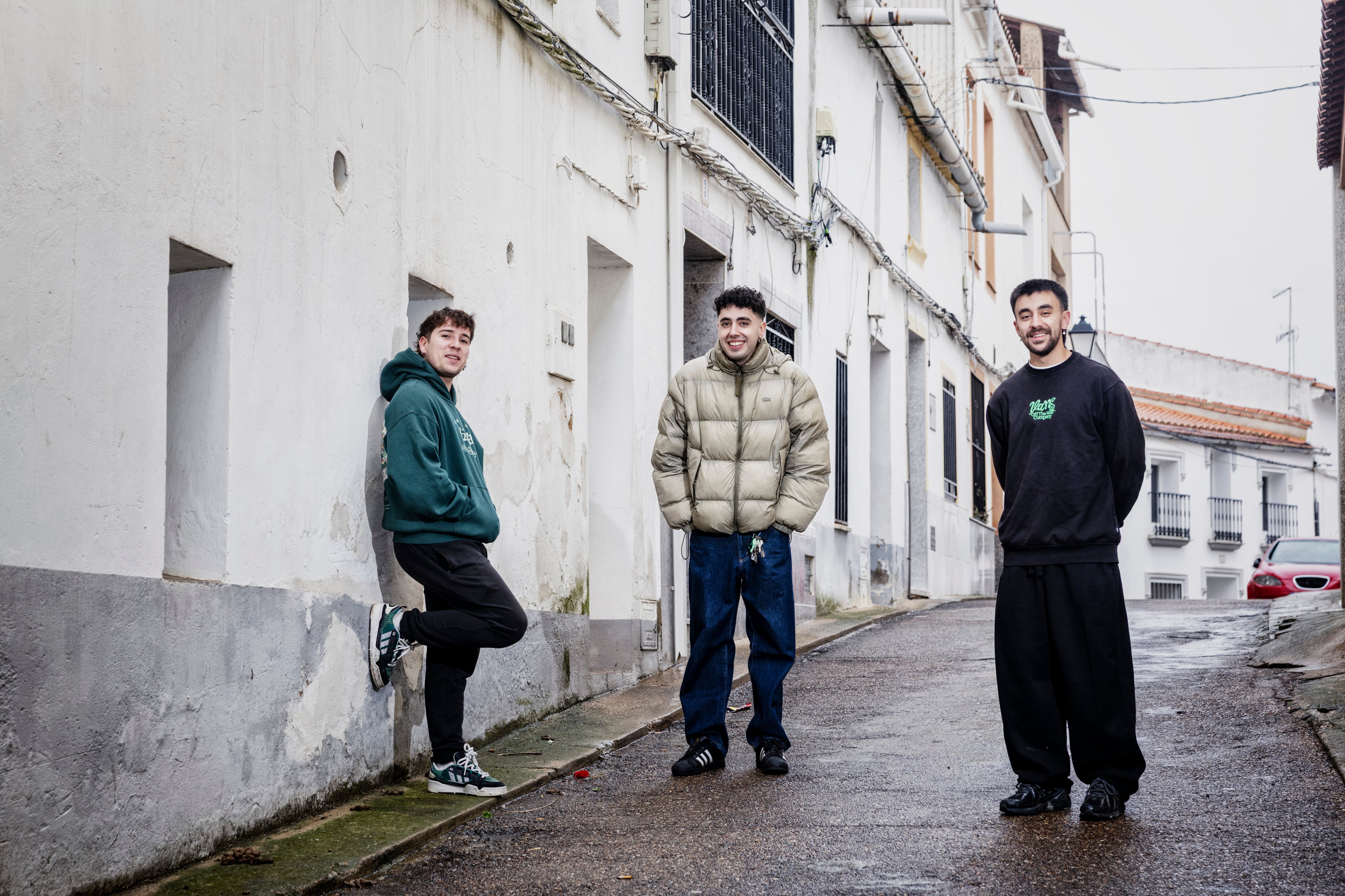 “Llevadme a mi Extremadura”: la voz de los jóvenes que desafían a la región que los expulsa