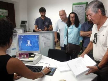 Miembros de Cartaya P&uacute;blica, este mi&eacute;rcoles en el Ayuntamiento.