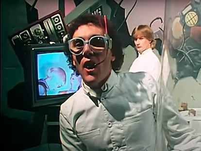 Trevor Horn en 'Video Killed the Radio Star, de The Buggles.