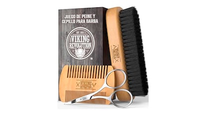 Regalos para hombres sobre fondo blanco.