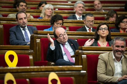 Miquel Iceta durante el Pleno en el Parlament, en la jornada de este jueves, en la que se ha rechazado la propuesta de designacion del socialista como senador en representacion de la Generalitat de Catalunya.