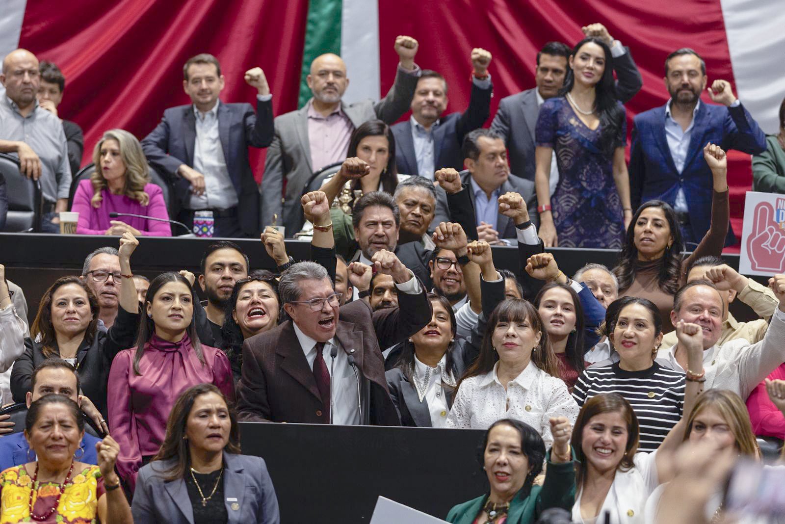 Morena toma el control de los relevos en el Instituto Nacional Electoral