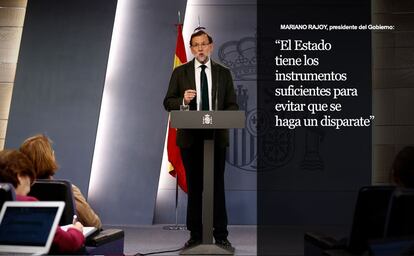 El presidente del Gobierno, Mariano Rajoy, se ha reunido este viernes con el líder de Ciudadanos, Albert Rivera, y el de Podemos, Pablo Iglesias, convocados, junto a PSOE, UPyD, IU y Unió, para estudiar medidas contra el desafío soberanista en Cataluña, y crear un frente constitucional frente a Mas.