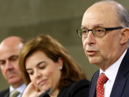 Consejo de Ministros. Guindos, Saez de Santamaria y Montoro