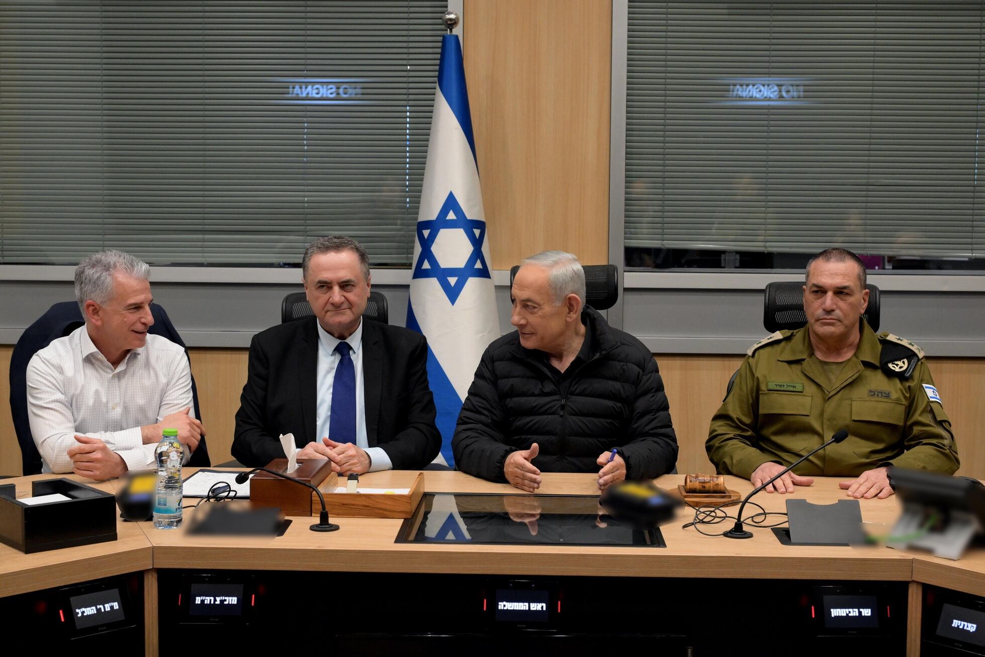 El segundo día de la ofensiva de Estados Unidos e Israel sobre Irán, en ...