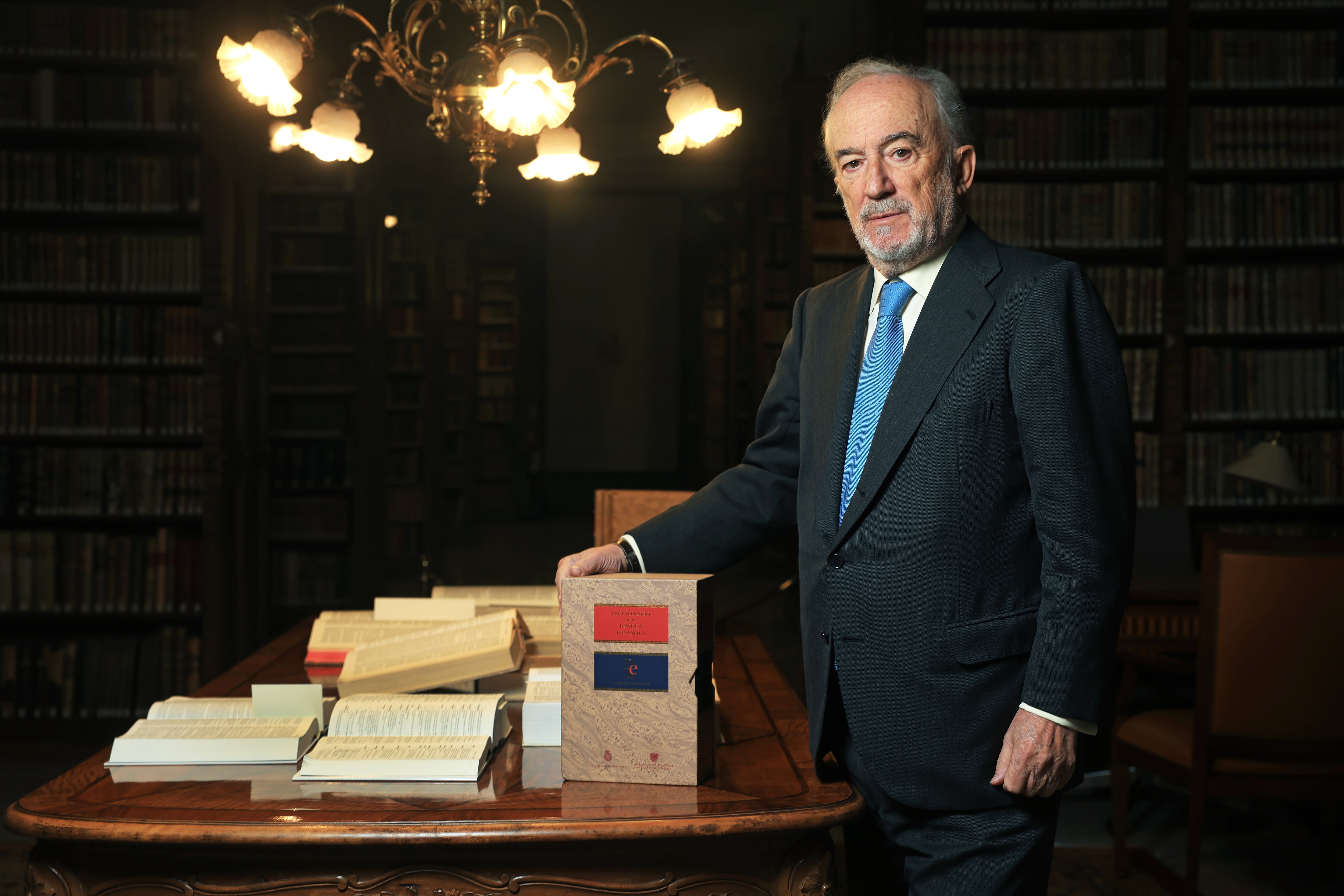 Santiago Muñoz Machado, el lunes en la sede de la RAE con la nueva versión impresa del Diccionario.
