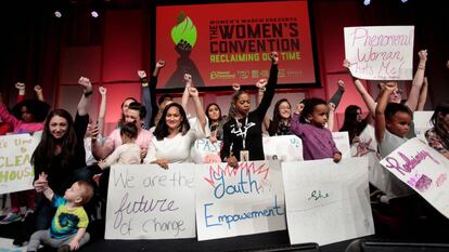 Convenci&oacute;n de mujeres en el Cobo Center de Detroit.
 