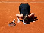 Tennis - WTA Masters 1000 - Madrid Open - Caja Magica, Madrid, Spain - May 5, 2021  Spain's Paula Badosa celebrates after winning her quarter final match against Switzerland's Belinda Bencic REUTERS/Sergio Perez