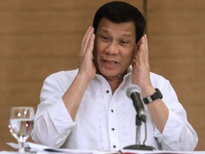 La organización internacional responde a las acusaciones del gobierno filipino contra sus funcionarios