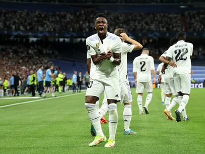 Vinicius celebra su gol al Manchester City.