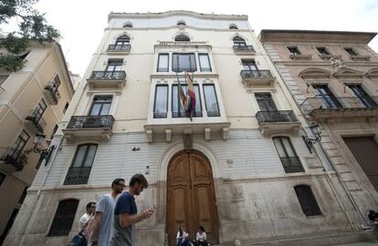 Sede de la antigua Consejería de Administración Pública, en la calle Micalet de Valencia.