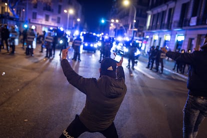 Protestas en Barcelona contra la detención del rapero Pablo Hasél.