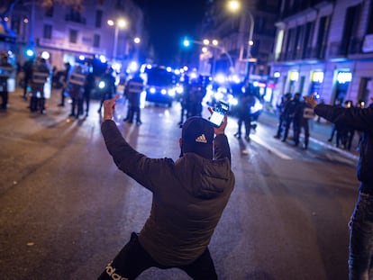 Protestas en Barcelona contra la detención del rapero Pablo Hasél.