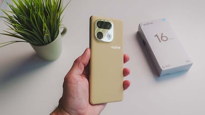 Uso del nuevo smartphone realme 16 Pro