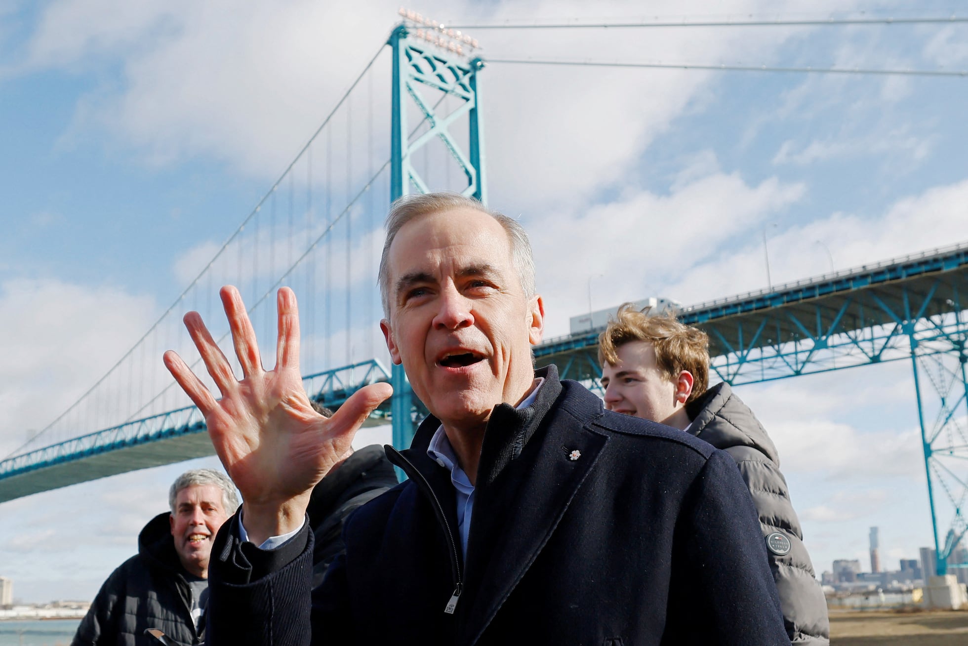 Gordie Howe Bridge: A new bridge over the Canadian border, severed by ...