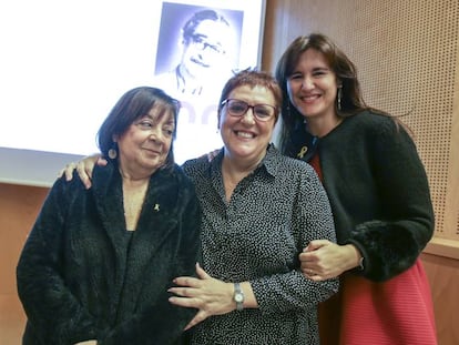 Adelais Pedrolo, Anna Maria Villalonga y Laura Borr&agrave;s en la presentaci&oacute;n del Any Pedrolo.
