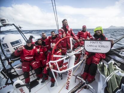 Los integrantes del Mapfre, en un instante del cruce por el Cabo de Hornos.