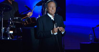 Julio Iglesias durante un concierto en Montecarlo en julio de 2016.