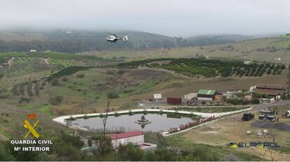 Vista aérea de la finca donde se desarrolló la operación.