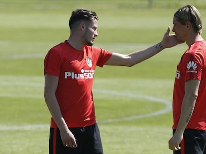 Sa&uacute;l y Fernando Torres en el entrenamiento del Atl&eacute;tico en Las Rozas.