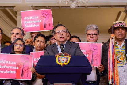 Gustavo Petro durante una conferencia sobre las reformas sociales en Colombia, el 11 de marzo de 2025.