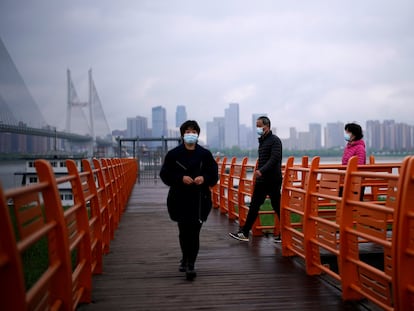 Puerto fluvial de Wuhan, en la provincia china de Hubei, el pasado domingo.